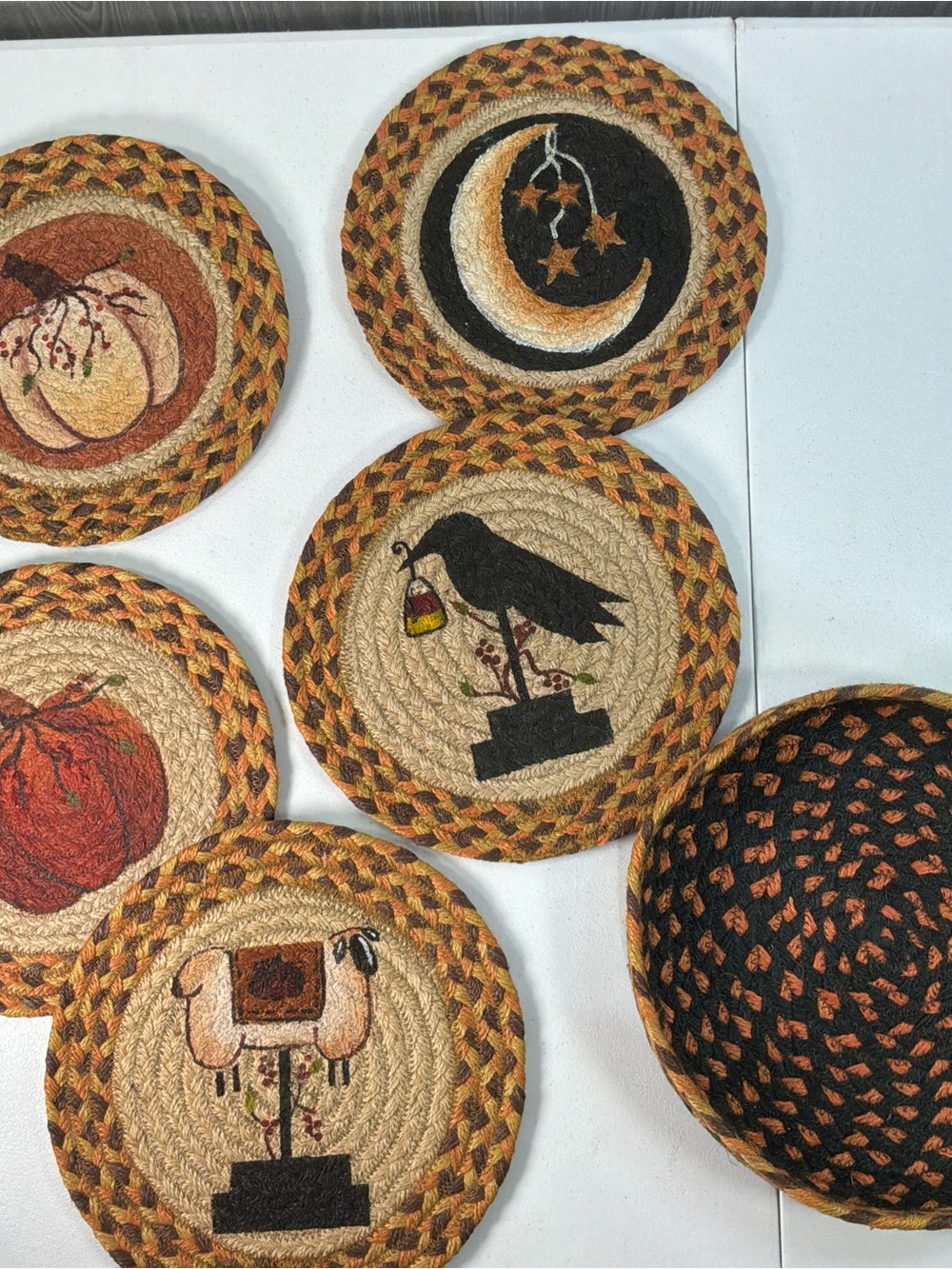 Earth Rugs Braided Jute Trivet Set Of 5 with Woven Basket Autumn Fall Halloween